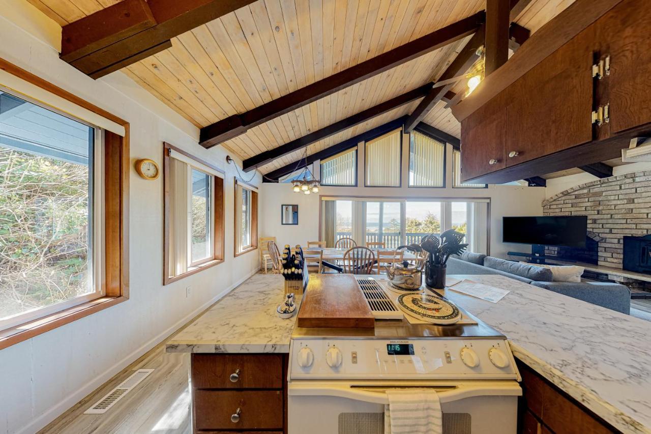 Rockaway Beach House Exterior photo