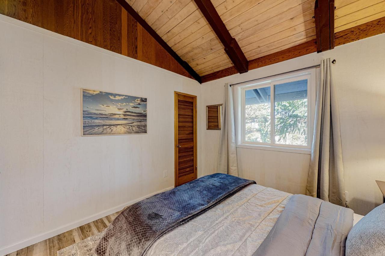 Rockaway Beach House Exterior photo