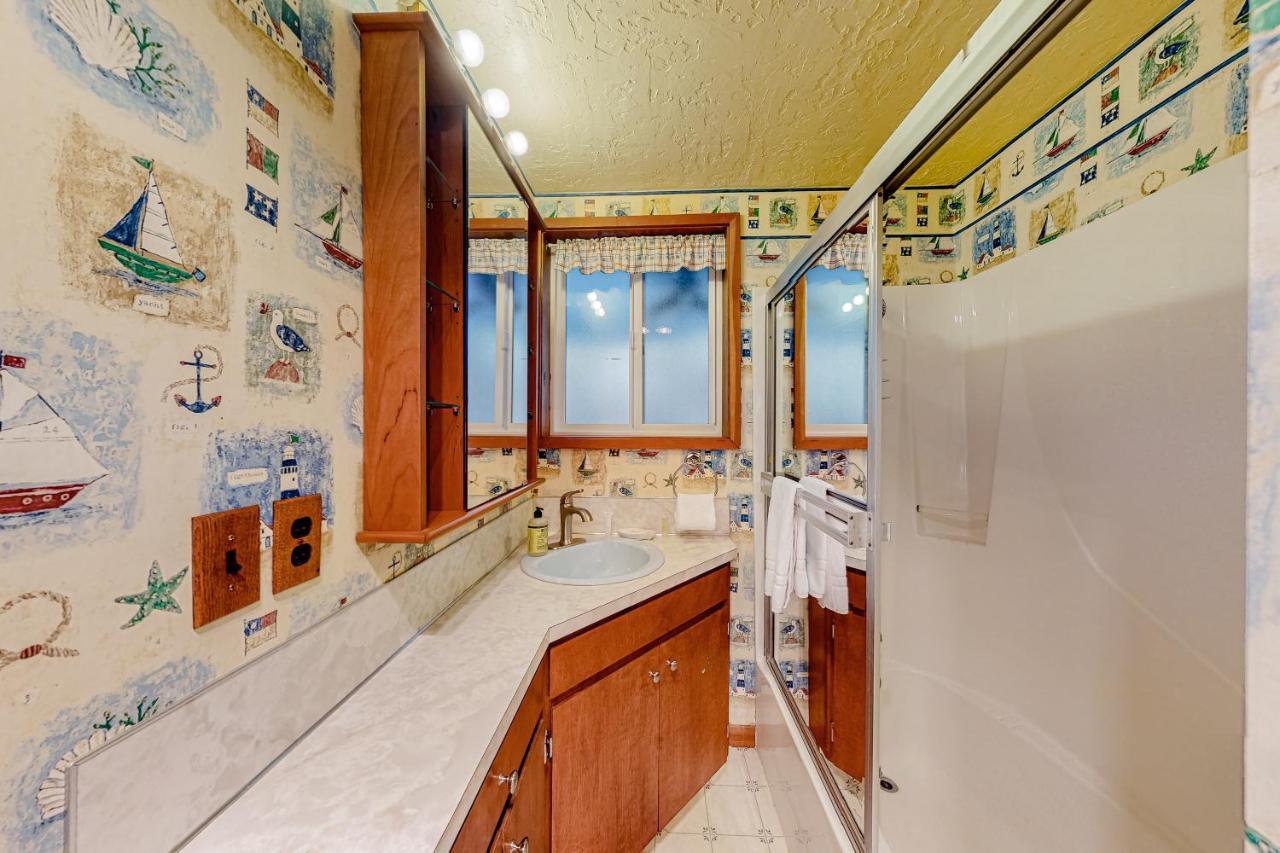 Rockaway Beach House Exterior photo